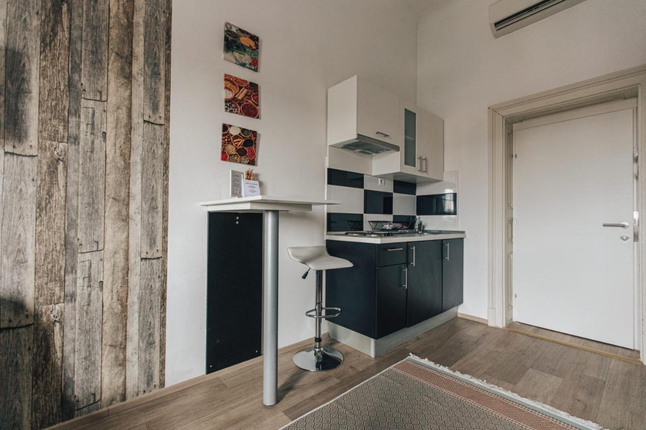 Palmers Apartments And Rooms Zagabria Esterno foto