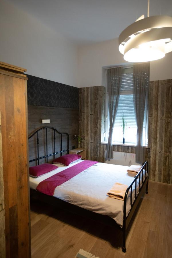 Palmers Apartments And Rooms Zagabria Esterno foto