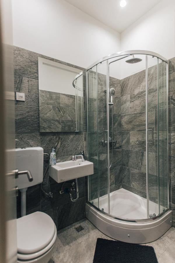 Palmers Apartments And Rooms Zagabria Esterno foto